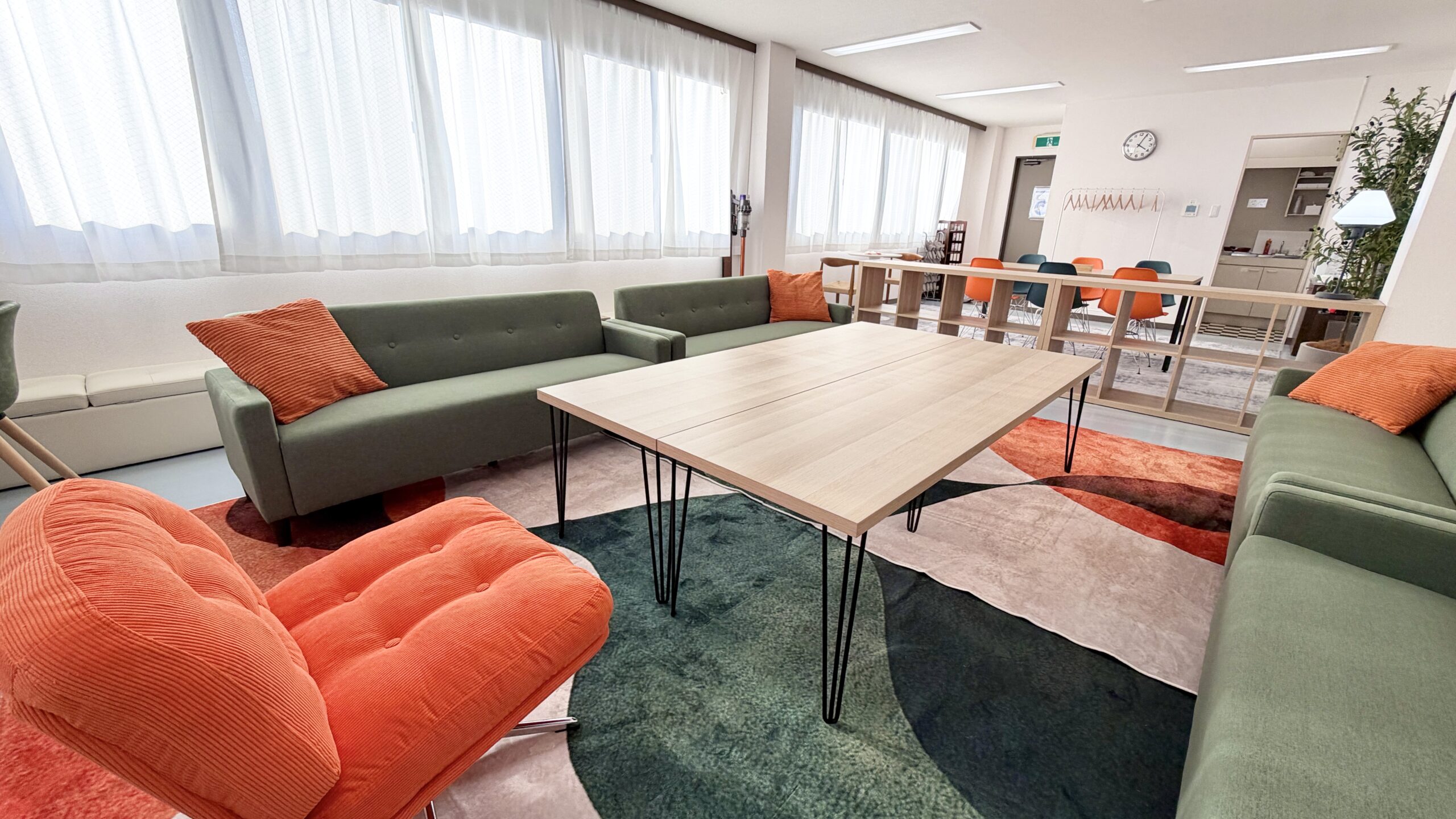 広スペ 相模大野店 ソファエリア